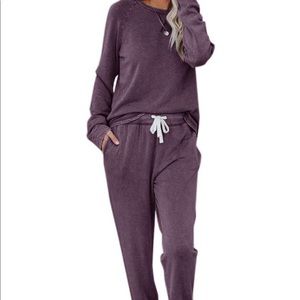 Eurivicy from Amazon women’s loungewear